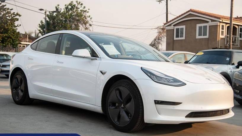 TESLA MODEL 3 2018 5YJ3E1EA2JF098697 image